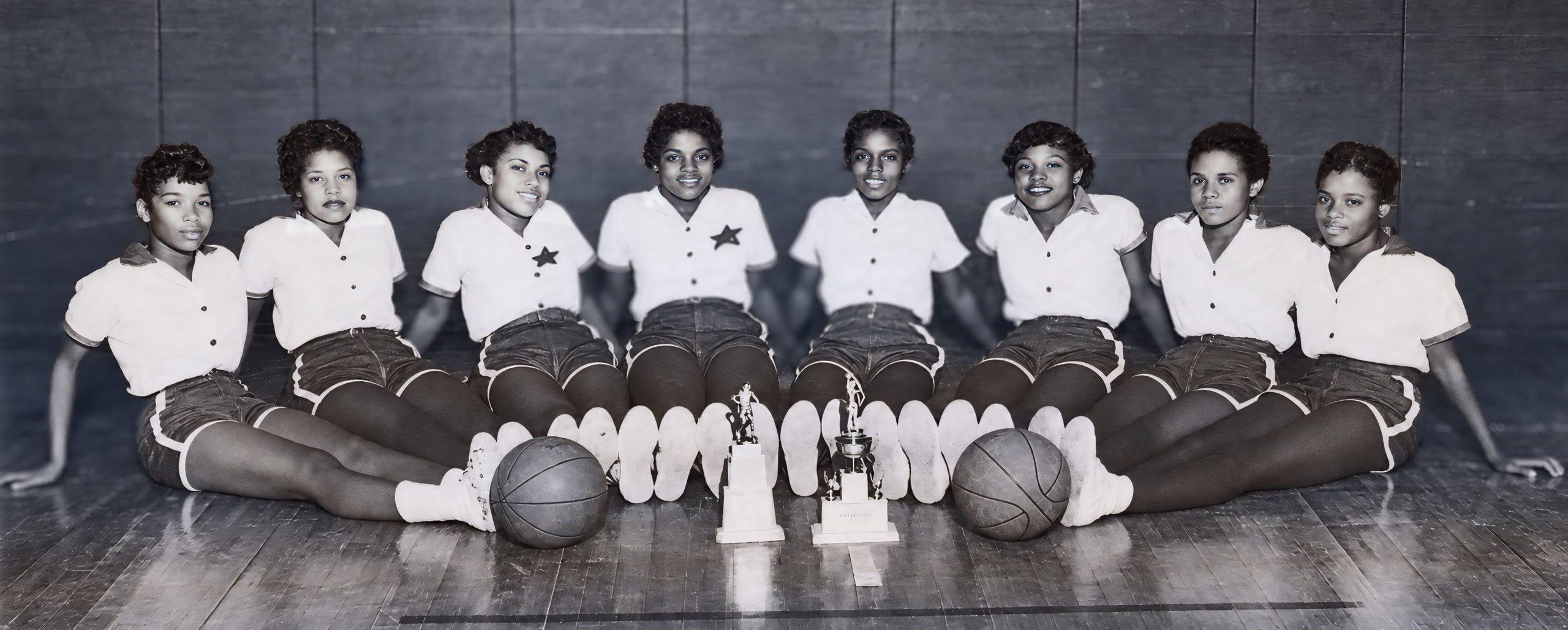 PVIL girls basketball team